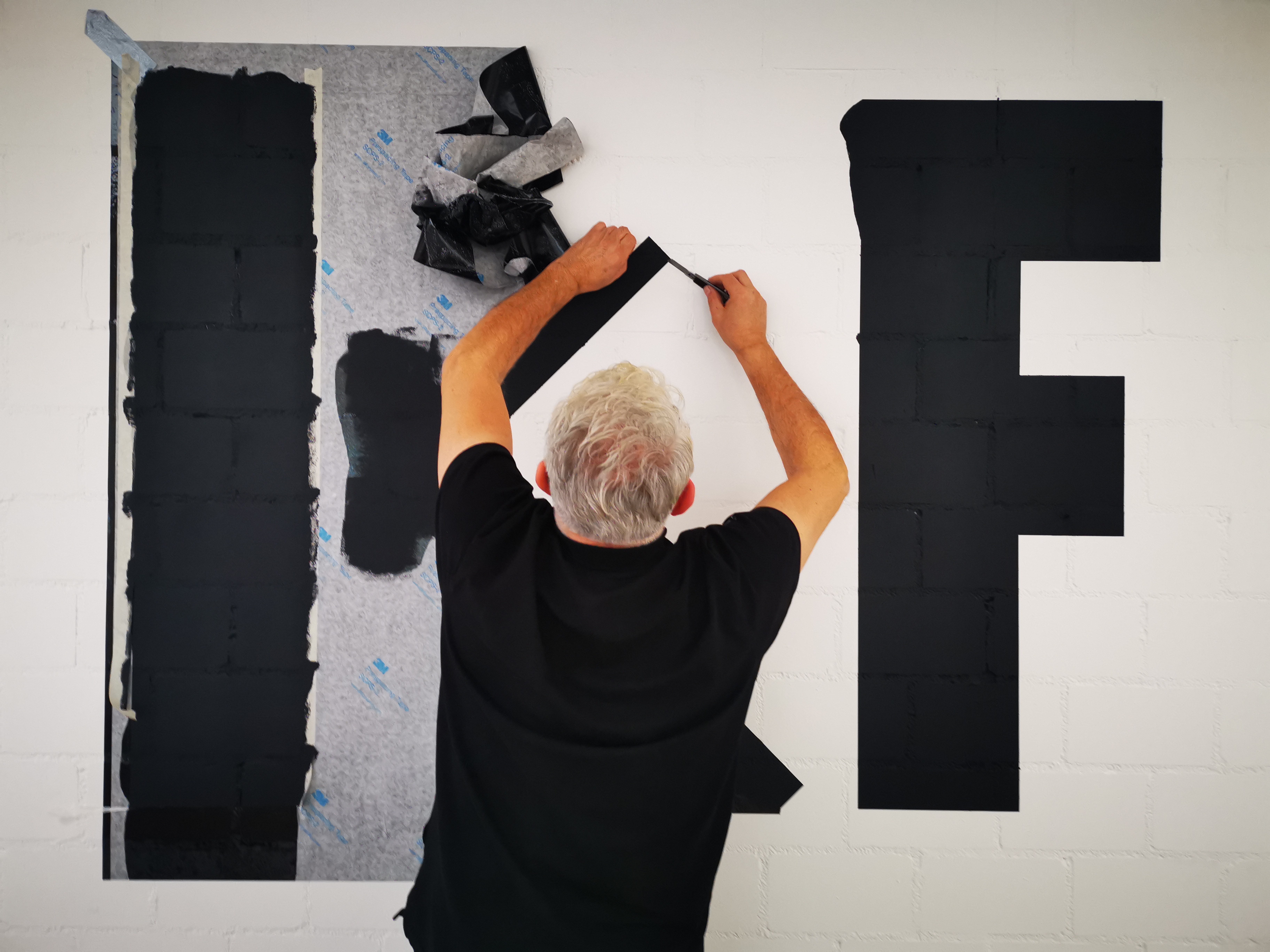 Stencil-Based Wall Advertising